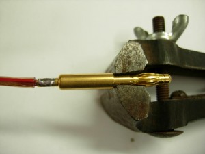 Stecker anlöten Stecker anlöten